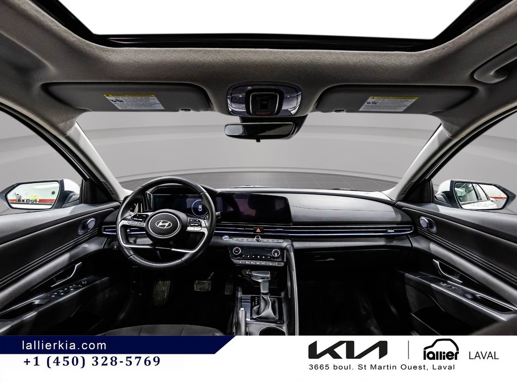 2025 Hyundai Elantra Preferred in Montréal, Quebec - 15 - w1024h768px