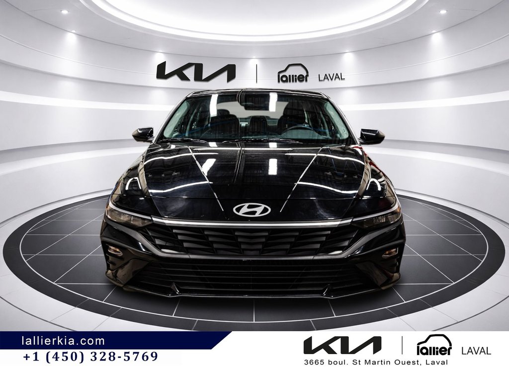 Hyundai Elantra Preferred 2025 à Montréal, Québec - 2 - w1024h768px
