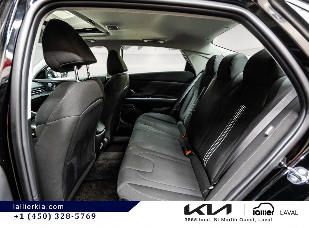 Hyundai Elantra Preferred 2025 à Montréal, Québec - 14 - w1024h768px