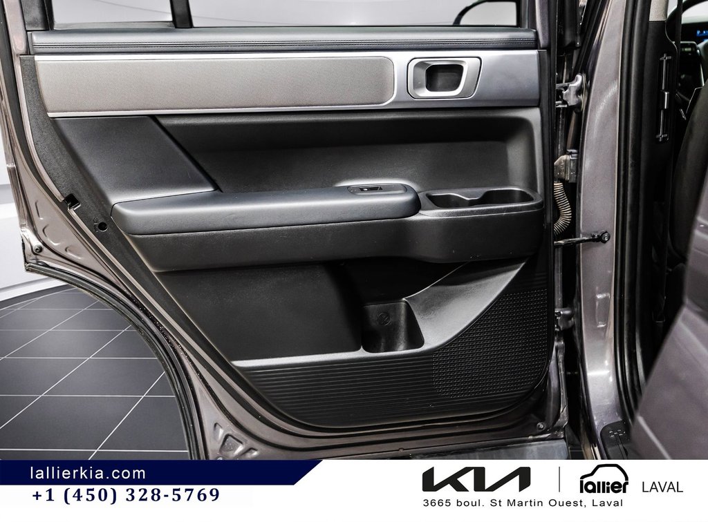 2024 Hyundai Santa Fe Hybrid Preferred in Montréal, Quebec - 13 - w1024h768px