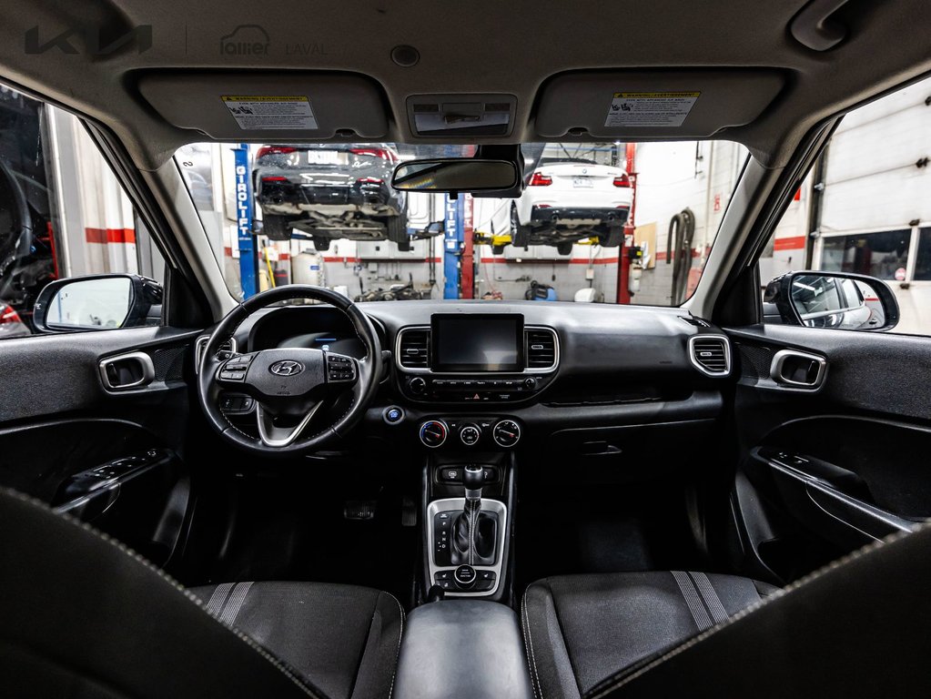 Hyundai Venue Preferred 2025 à Montréal, Québec - 15 - w1024h768px
