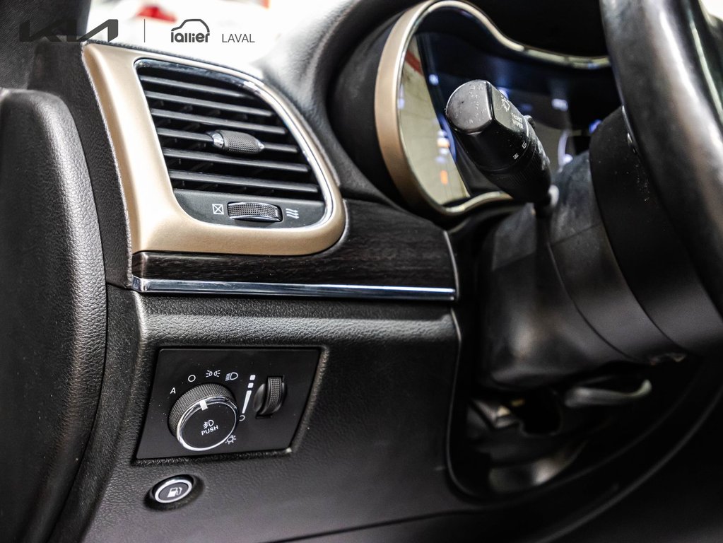 2014 Jeep Grand Cherokee Limited in Montréal, Quebec - 23 - w1024h768px