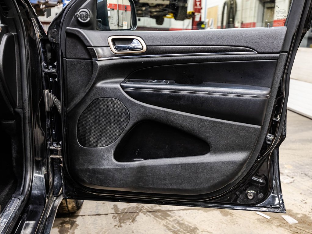 2014 Jeep Grand Cherokee Limited in Montréal, Quebec - 18 - w1024h768px