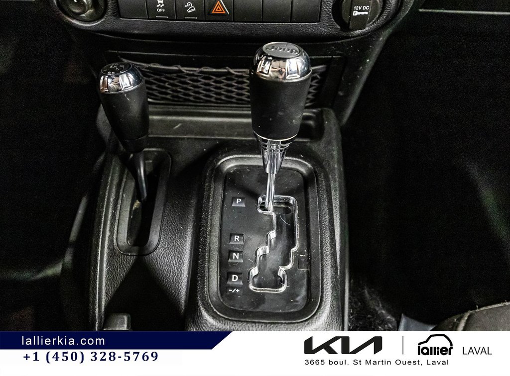 2016 Jeep Wrangler Unlimited Sport in Montréal, Quebec - 24 - w1024h768px