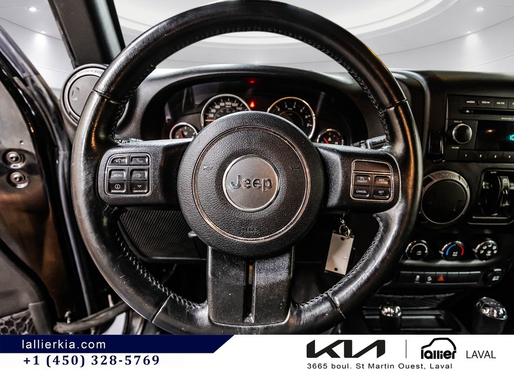 2016 Jeep Wrangler Unlimited Sport in Montréal, Quebec - 21 - w1024h768px