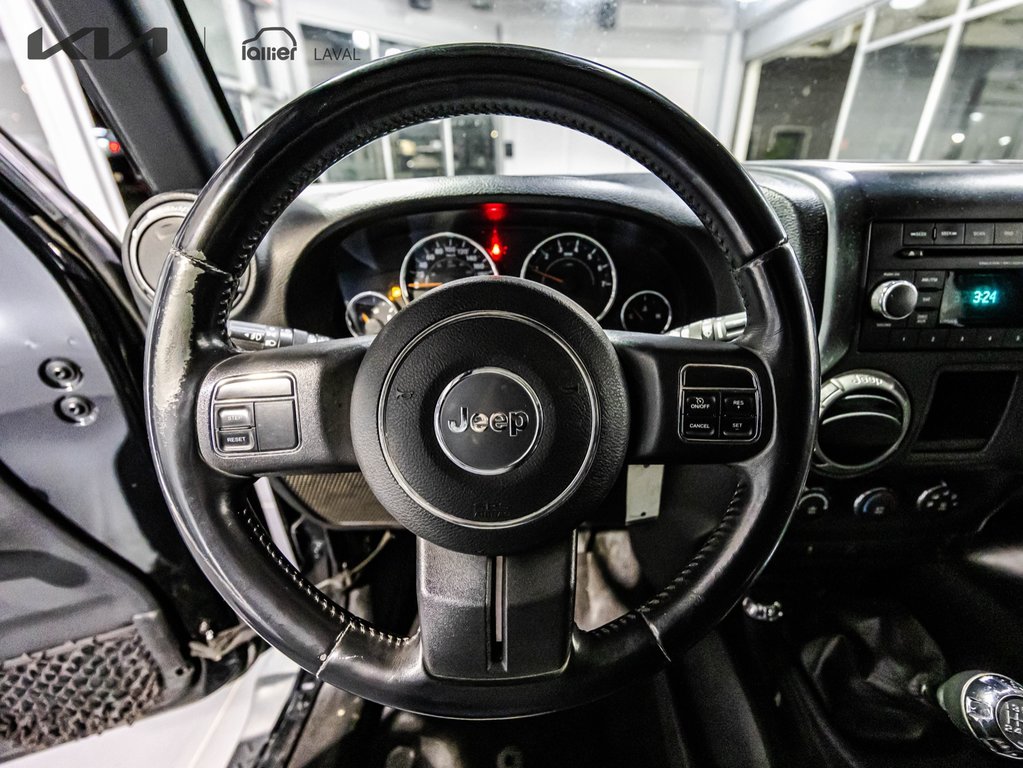 Wrangler Sport 2014 à , Québec - 20 - w1024h768px