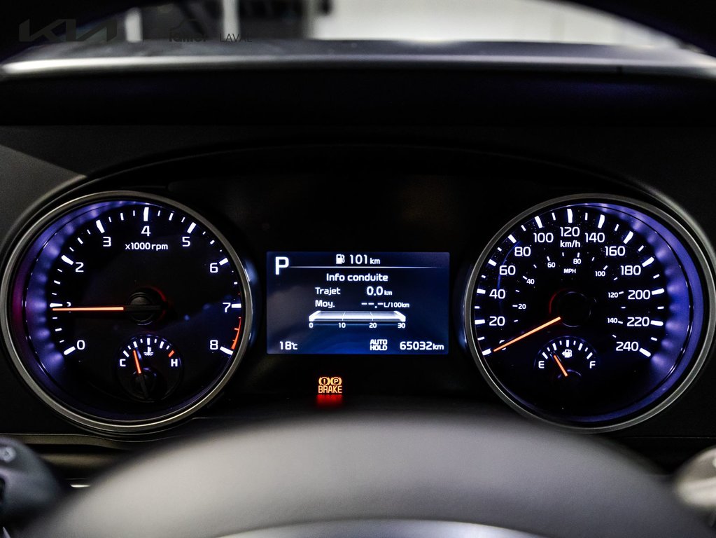 Kia Carnival LX 2024 à , Québec - 21 - w1024h768px