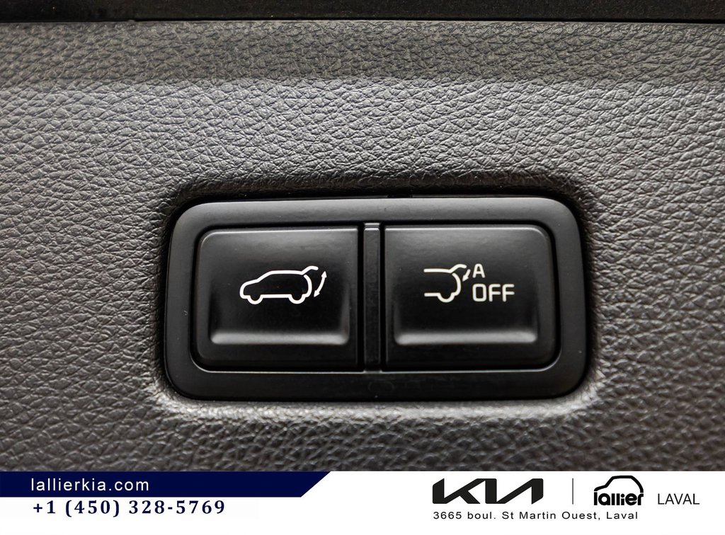 2025 Kia Carnival LX+ in Montréal, Quebec - 18 - w1024h768px
