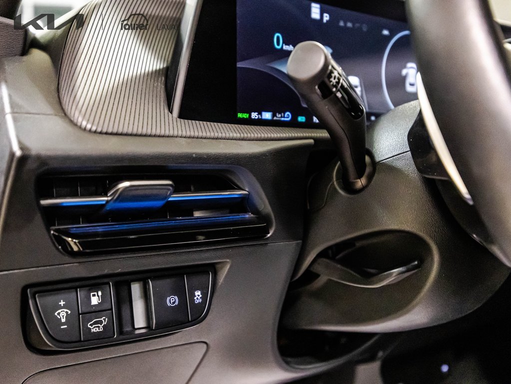 Kia EV6 Land-w-GT-Line Pkg 2 2024 à , Québec - 12 - w1024h768px