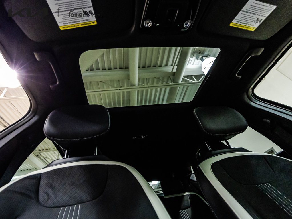 Kia EV6 Land-w-GT-Line Pkg 2 2024 à , Québec - 19 - w1024h768px