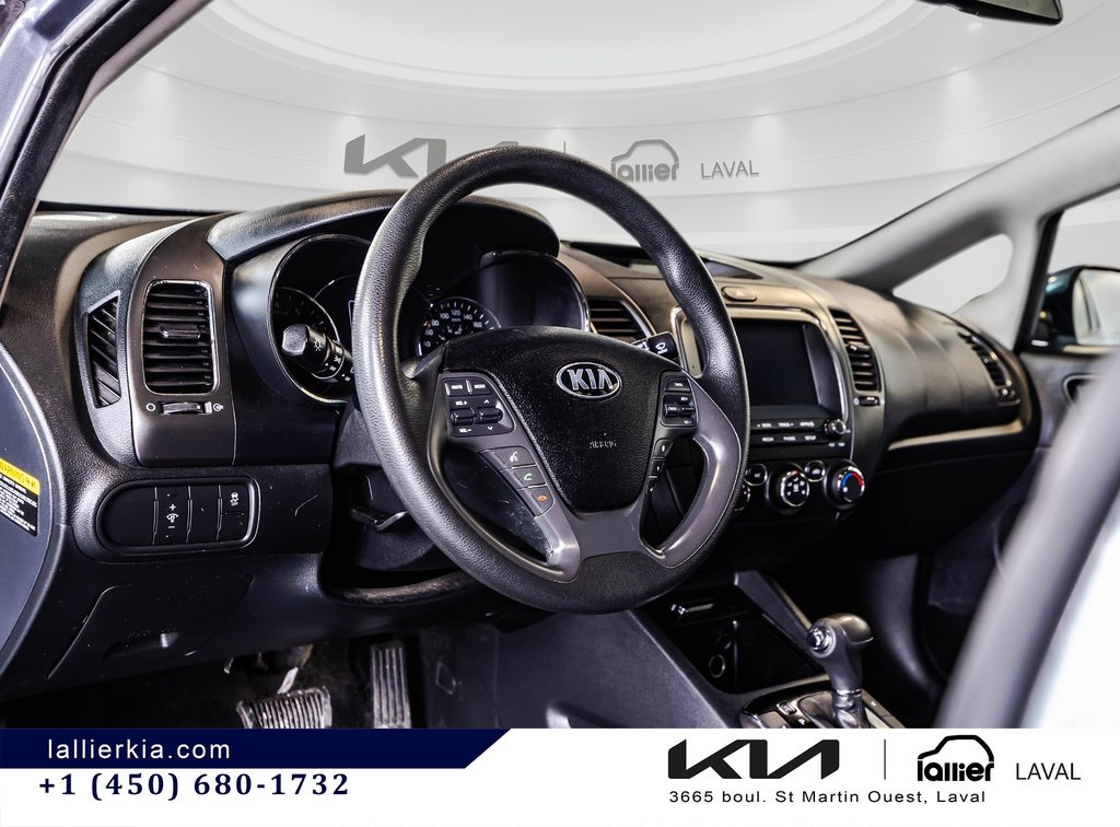 2017 Kia Forte LX+ in Montréal, Quebec - 22 - w1024h768px