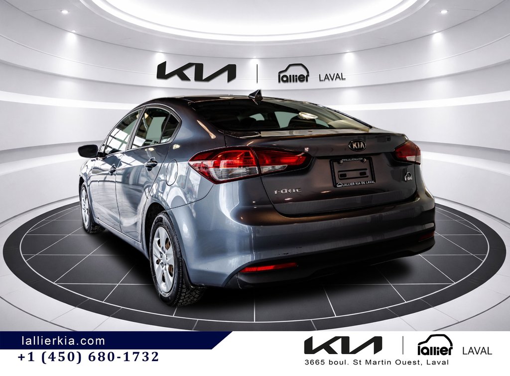 2017 Kia Forte LX+ in Montréal, Quebec - 8 - w1024h768px