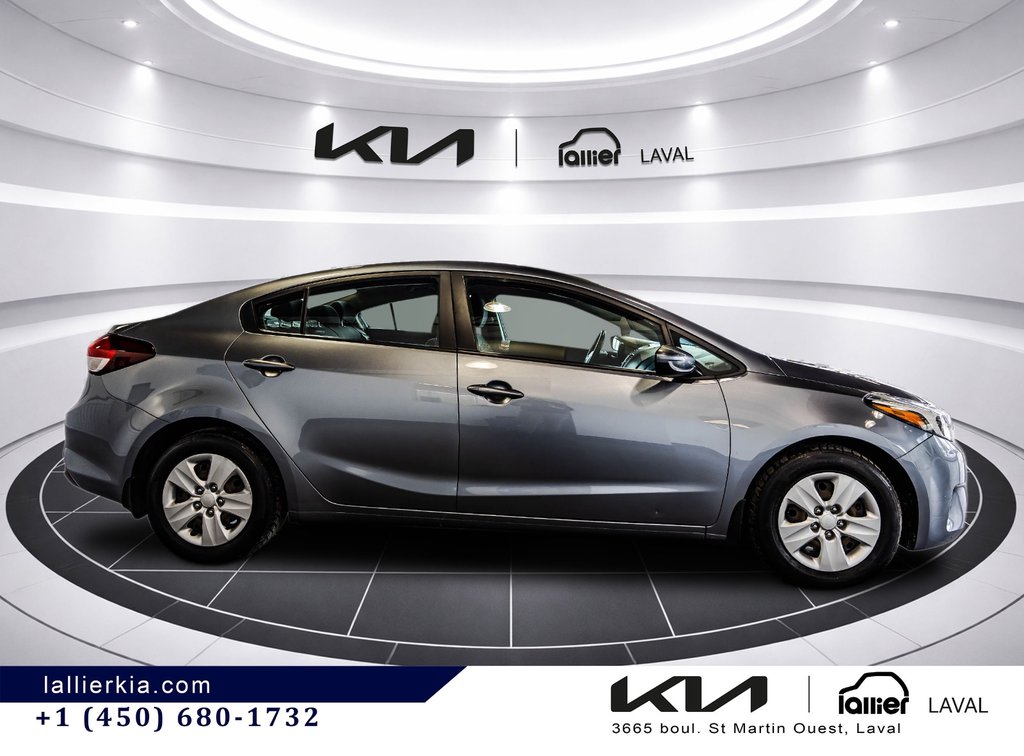 2017 Kia Forte LX+ in Montréal, Quebec - 11 - w1024h768px