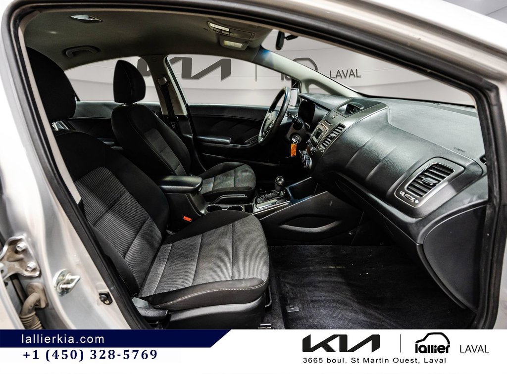Kia Forte LX 2017 à Montréal, Québec - 17 - w1024h768px