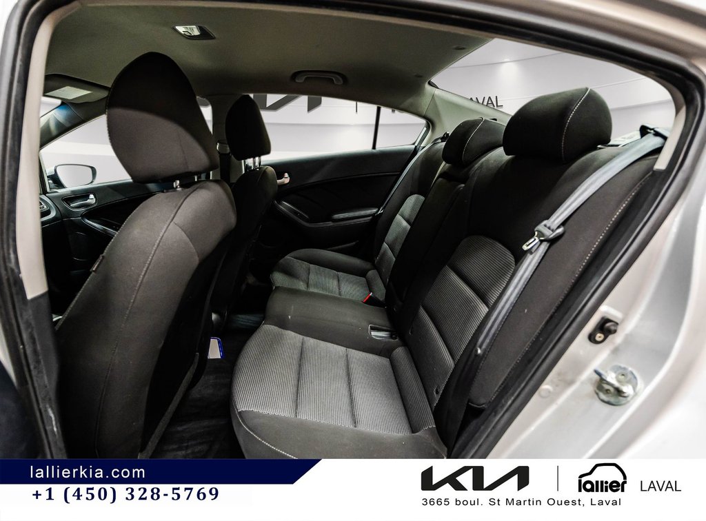 Kia Forte LX 2017 à Montréal, Québec - 13 - w1024h768px