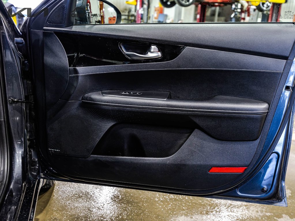 Kia Forte EX Premium 2019 à Montréal, Québec - 15 - w1024h768px