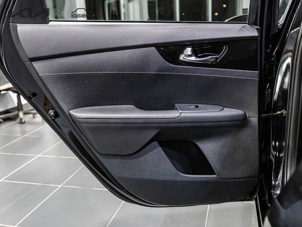 Kia Forte EX 2020 à , Québec - 21 - w1024h768px