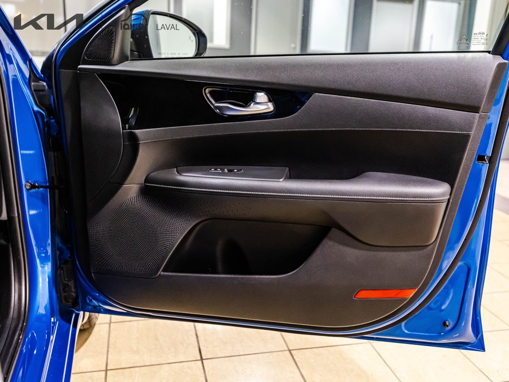 Kia Forte EX+ 2021 à , Québec - 16 - w1024h768px