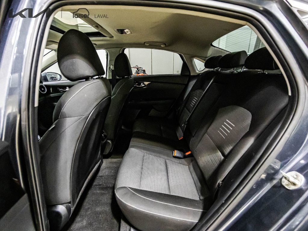 2021 Kia Forte Ex Premium in , Quebec - 21 - w1024h768px