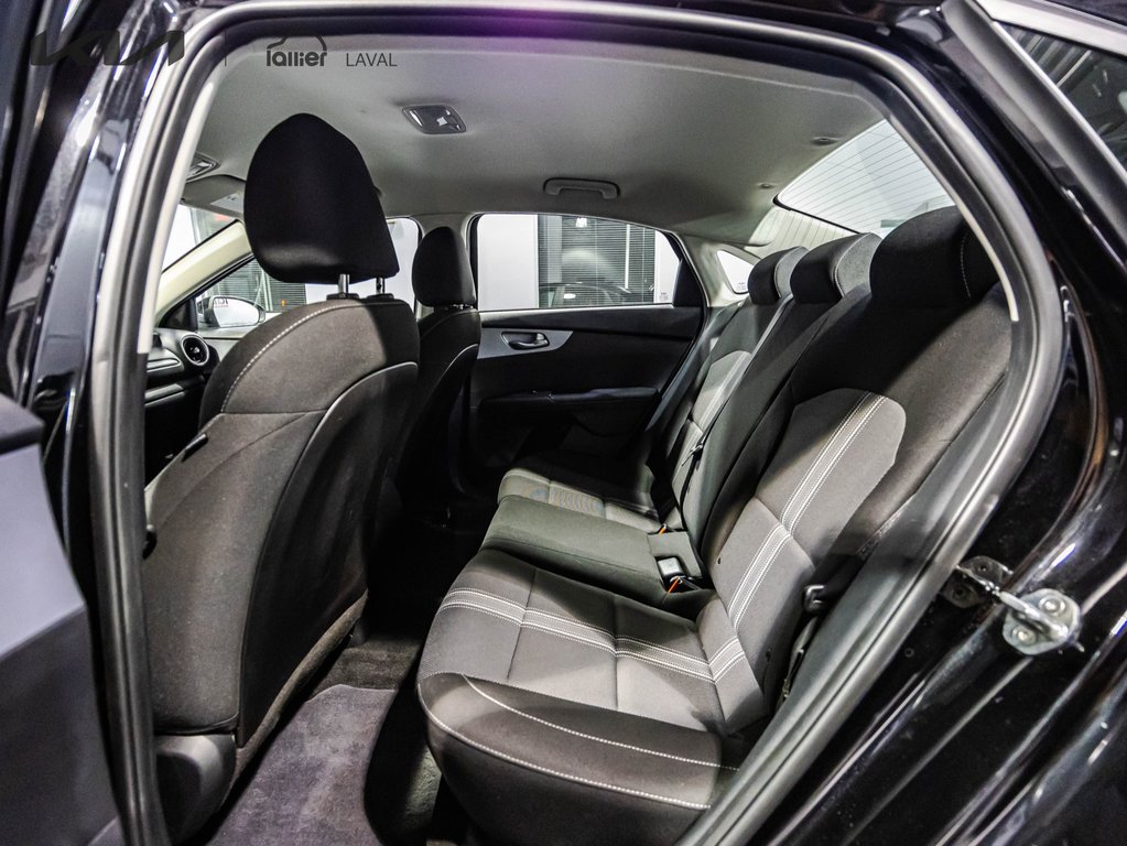 Kia Forte LX 2022 à , Québec - 23 - w1024h768px