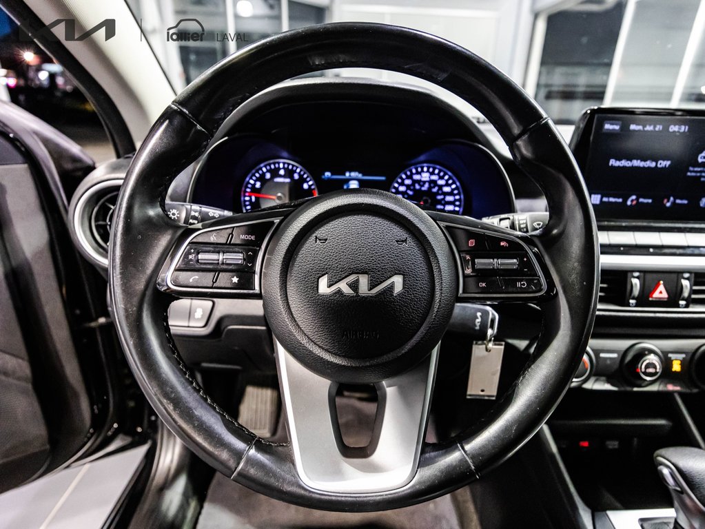 Kia Forte LX 2022 à , Québec - 14 - w1024h768px