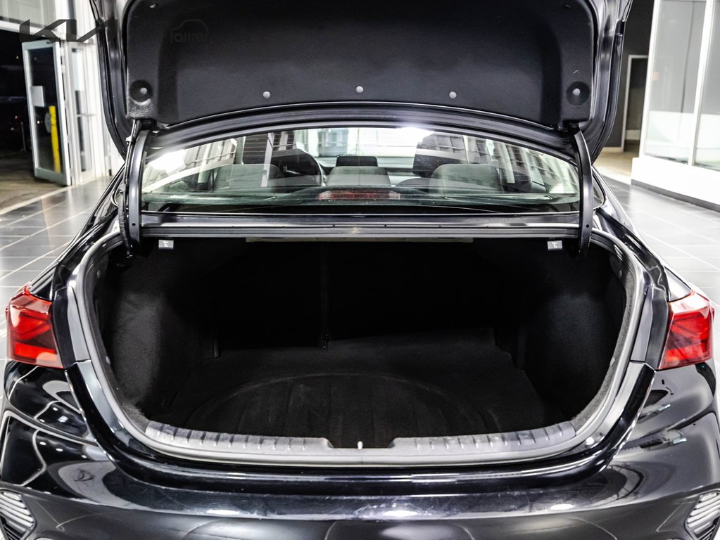 Kia Forte LX 2022 à , Québec - 24 - w1024h768px