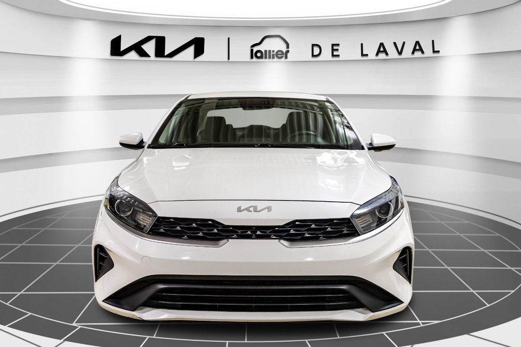 Kia Forte LX 2022 à , Québec - 2 - w1024h768px
