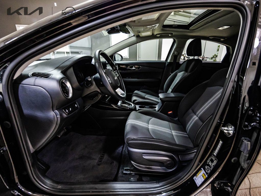 Kia Forte EX+ 2022 à , Québec - 12 - w1024h768px