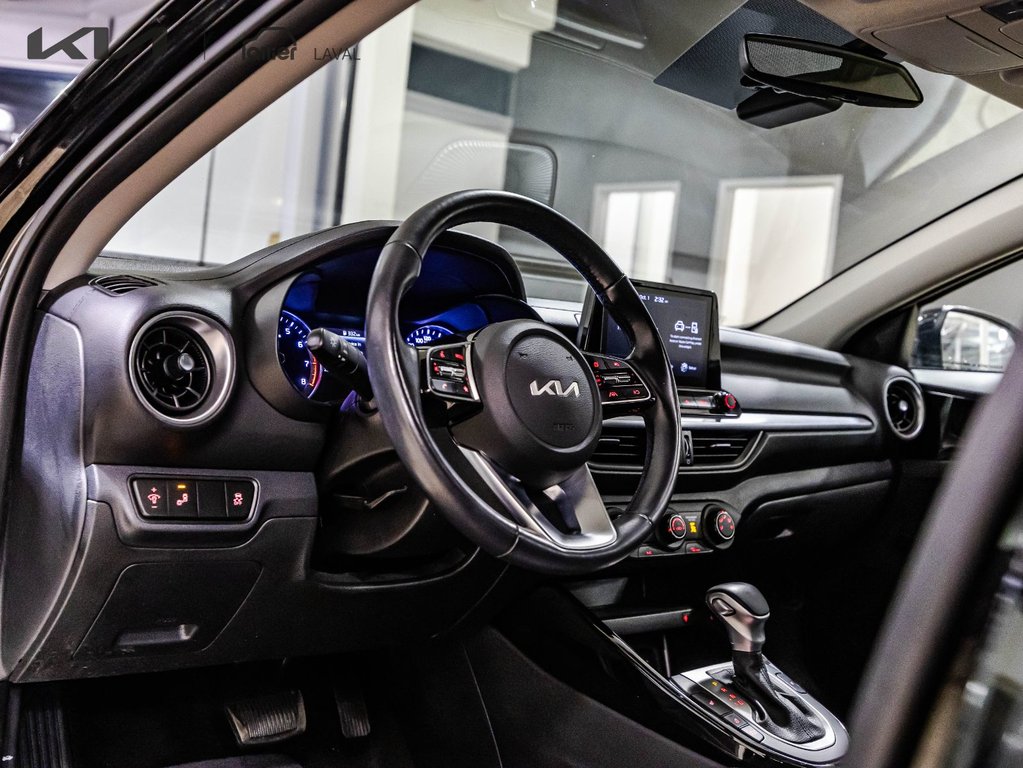 Kia Forte EX+ 2022 à , Québec - 14 - w1024h768px
