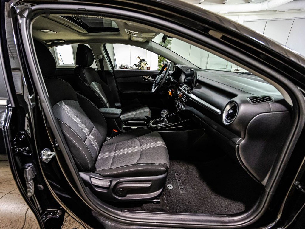 Kia Forte EX+ 2022 à , Québec - 17 - w1024h768px
