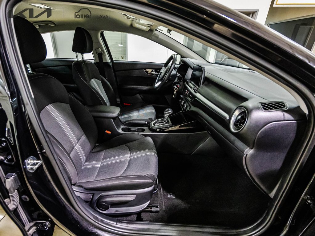 Kia Forte EX 2022 à , Québec - 10 - w1024h768px