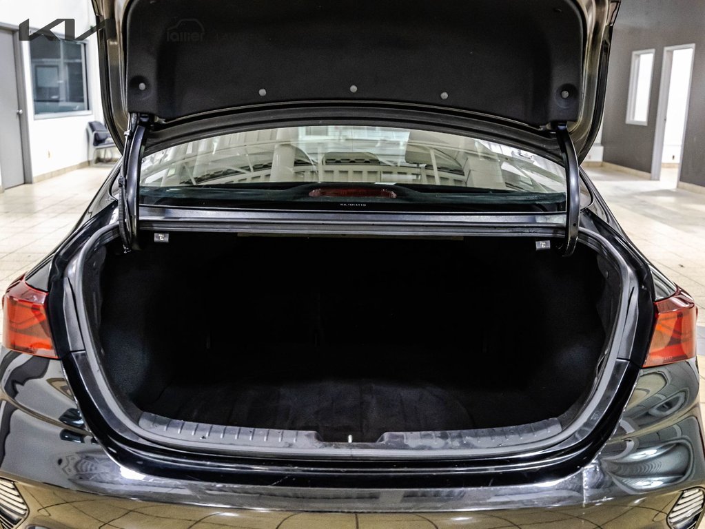 Kia Forte EX 2022 à , Québec - 18 - w1024h768px