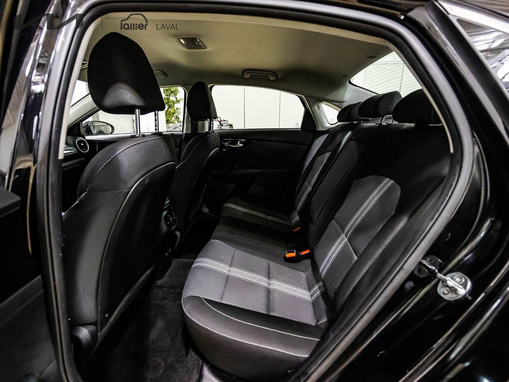 Kia Forte EX 2022 à , Québec - 16 - w1024h768px