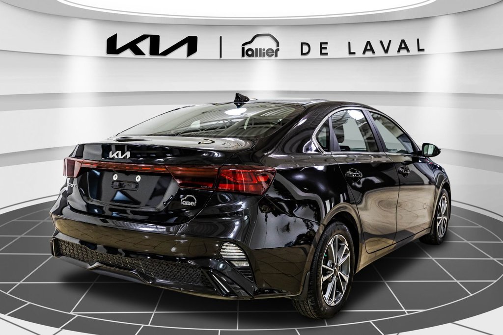 Kia Forte EX 2022 à , Québec - 8 - w1024h768px