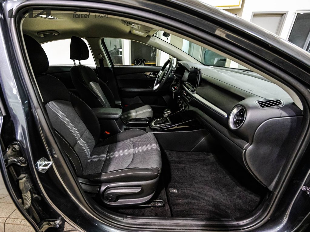 2022 Kia Forte EX in , Quebec - 12 - w1024h768px