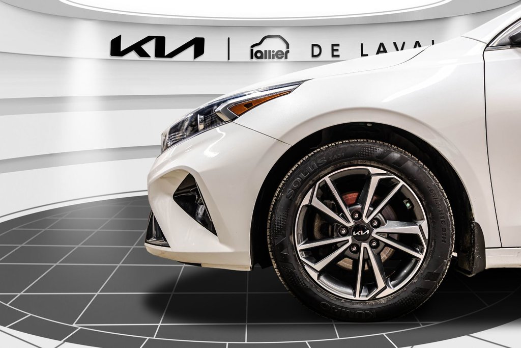 2022 Kia Forte EX in Montréal, Quebec - 12 - w1024h768px