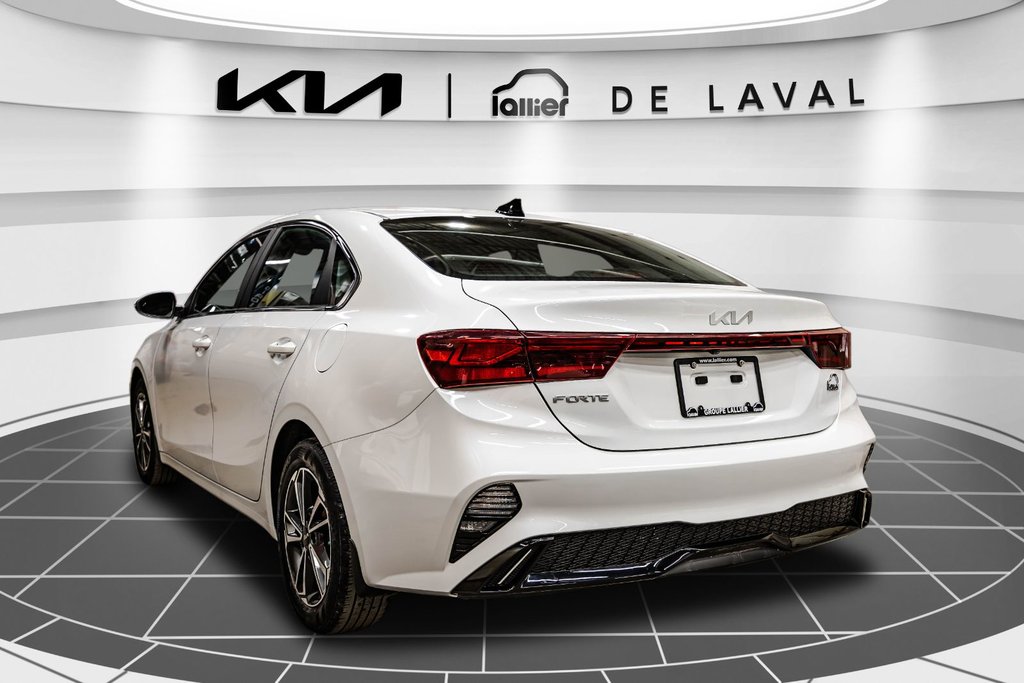 2022 Kia Forte EX in Montréal, Quebec - 7 - w1024h768px