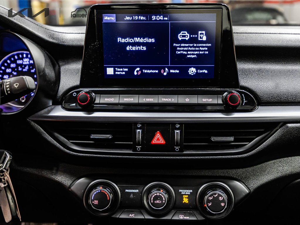 2022 Kia Forte EX in Montréal, Quebec - 23 - w1024h768px