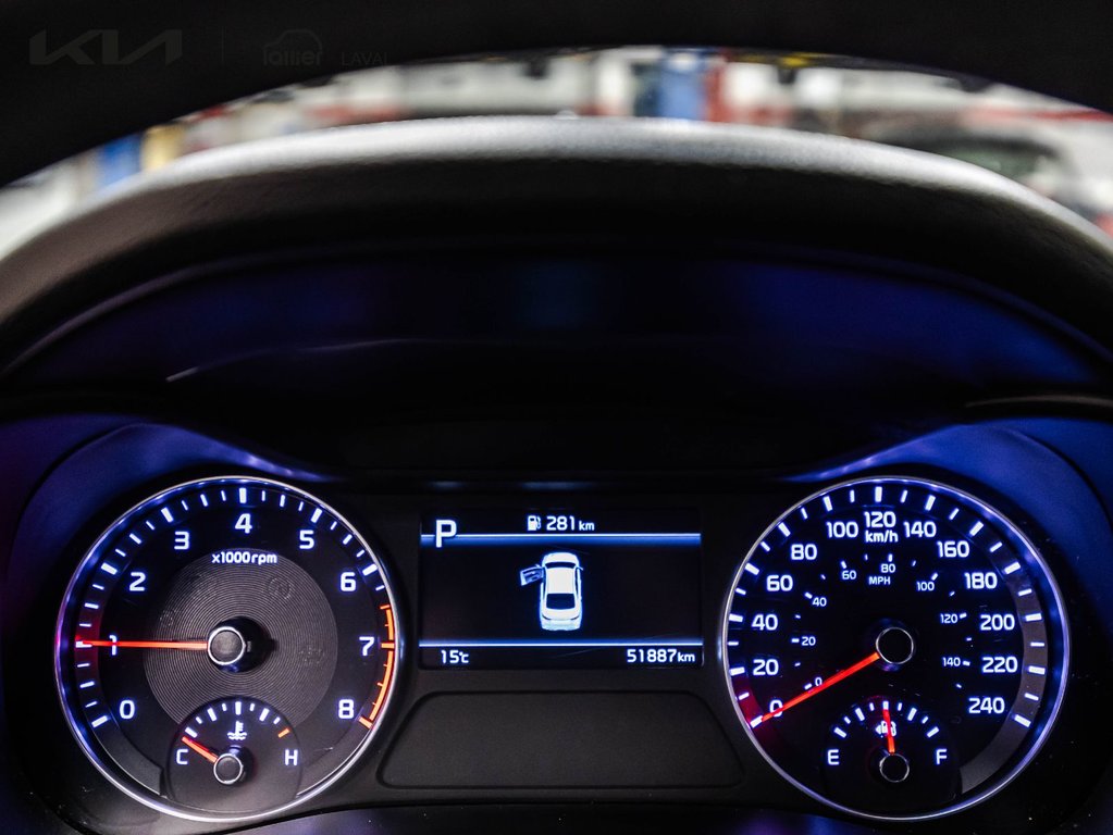 2022 Kia Forte EX in Montréal, Quebec - 22 - w1024h768px