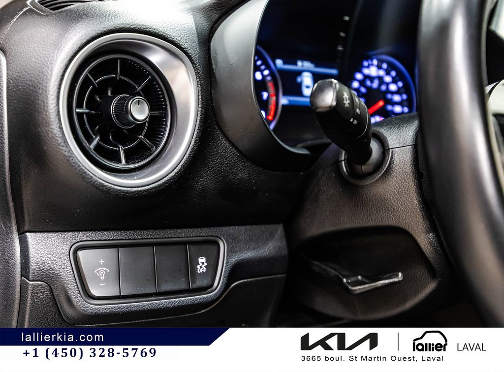 2022 Kia Forte LX in Montréal, Quebec - 20 - w1024h768px