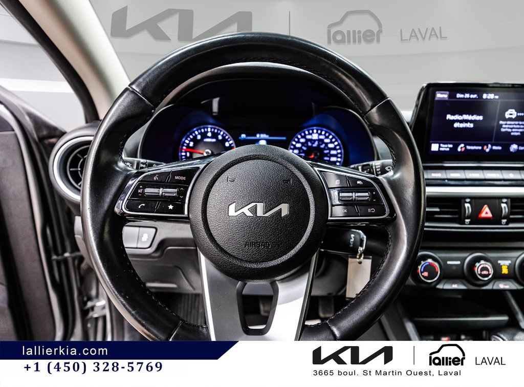 2022 Kia Forte LX in Montréal, Quebec - 21 - w1024h768px