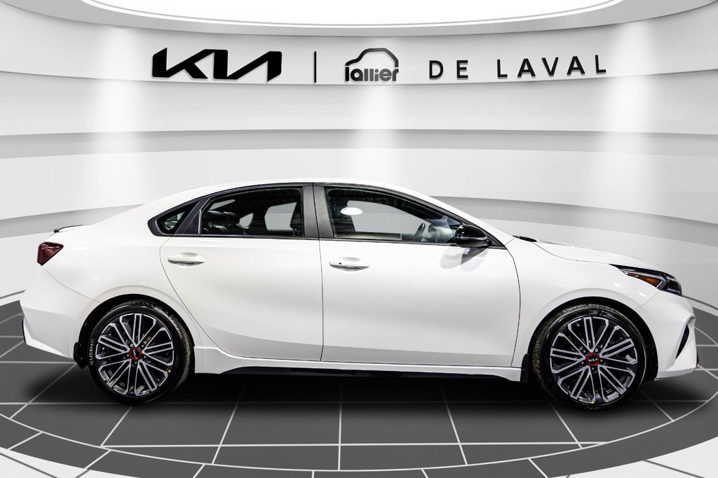 Kia Forte GT Limited 2023 à , Québec - 11 - w1024h768px