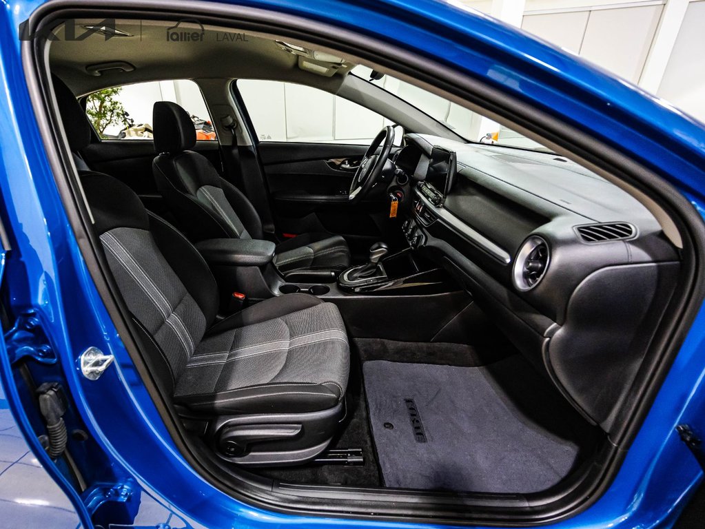 Kia Forte EX 2023 à , Québec - 17 - w1024h768px