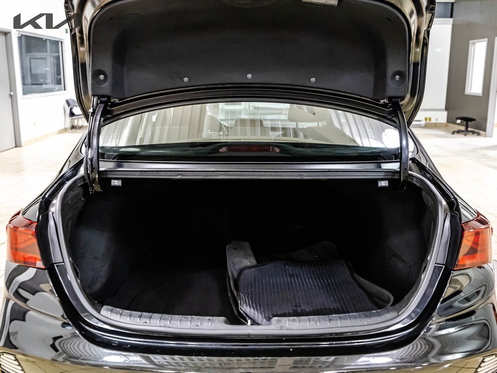 2023 Kia Forte LX in , Quebec - 15 - w1024h768px