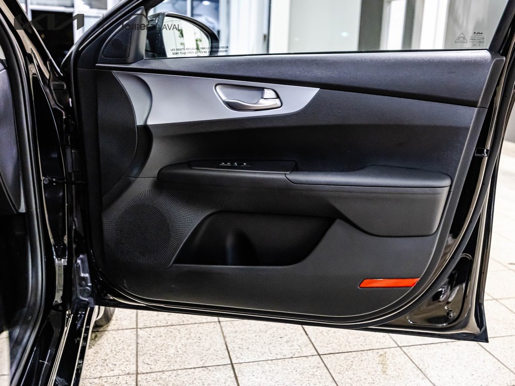 2023 Kia Forte LX in , Quebec - 16 - w1024h768px