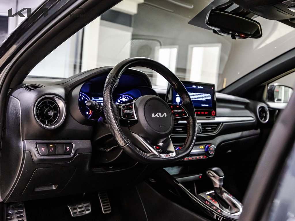 Kia Forte GT Limited 2023 à , Québec - 23 - w1024h768px