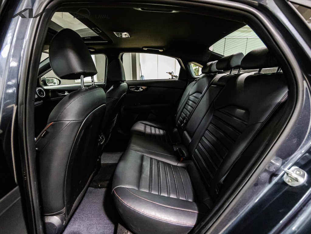 Kia Forte GT Limited 2023 à , Québec - 15 - w1024h768px