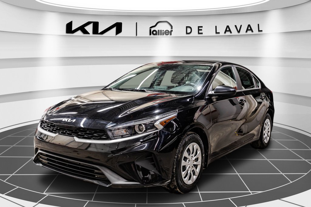 2023 Kia Forte LX in Montréal, Quebec - 5 - w1024h768px
