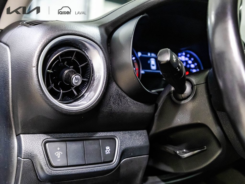 2024 Kia Forte LX in , Quebec - 17 - w1024h768px