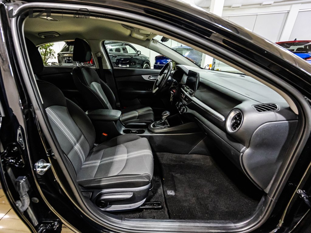 2024 Kia Forte LX in , Quebec - 12 - w1024h768px